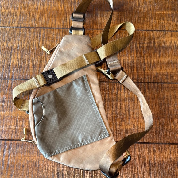 Dsptch Unit Vertical Pouch - Picture 2 of 3